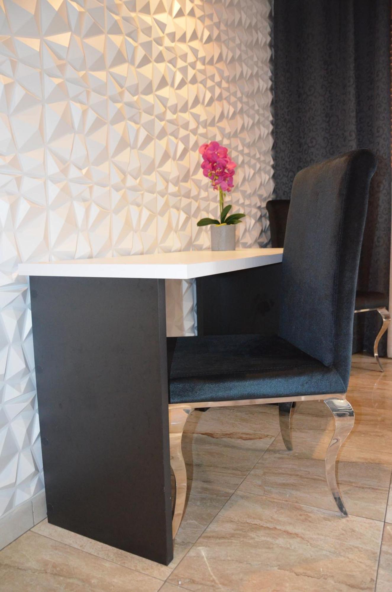 Hostal Mont Royal Alicante Bagian luar foto