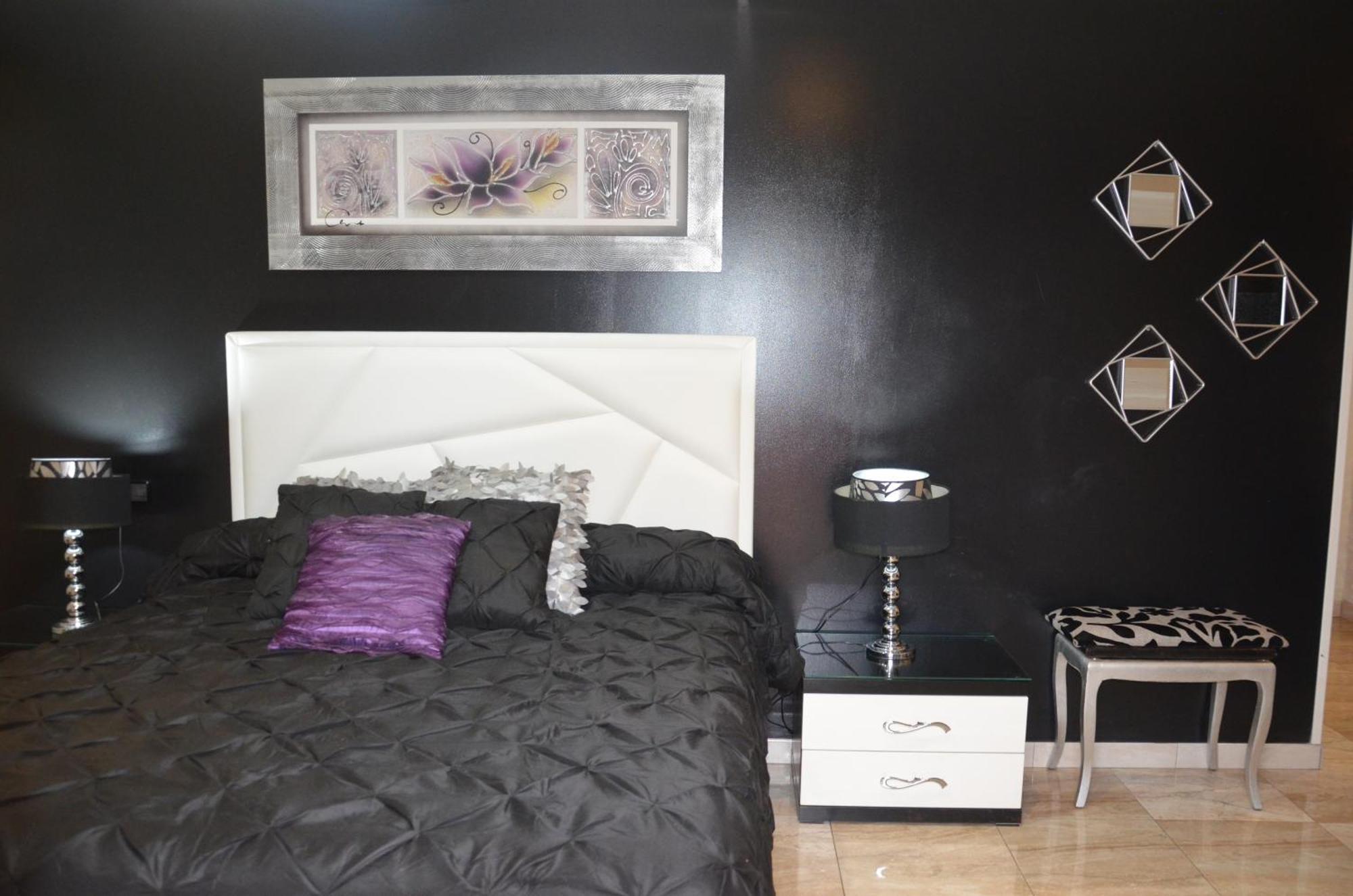 Hostal Mont Royal Alicante Bagian luar foto